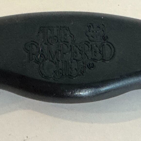 Pampered Chef The Crinkle Cutter #1089 Vegtable - Fruit - Food Decoration Cutter - Picture 3 of 4